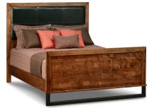 Cumberland Bed w/Leather Headboard w/high Footboard